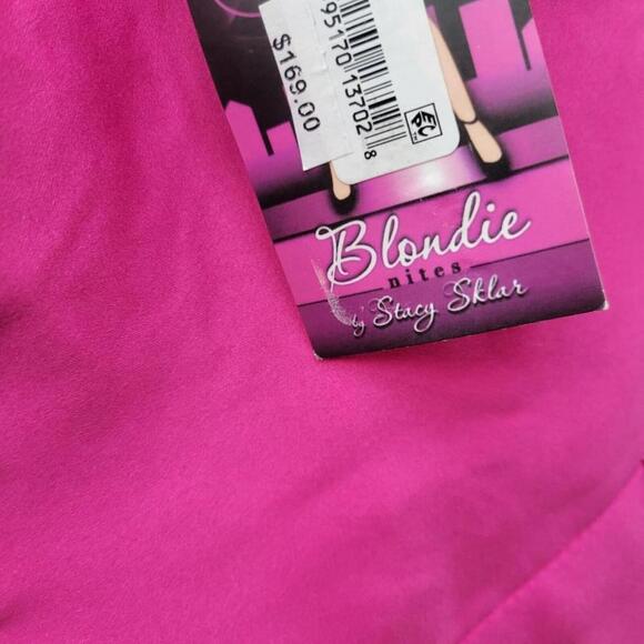 Blondie Nites Juniors Size 5 Hot Pink Lace Up Back Fit & Flare Mini Dress NWT - Picture 10 of 12